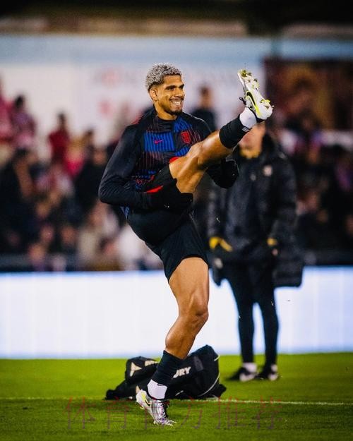 记者:阿劳霍无过激行为只停赛一场 可参加国家德比